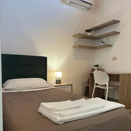 Copernico Casa Vacanze, Nel Centro Di Lecce